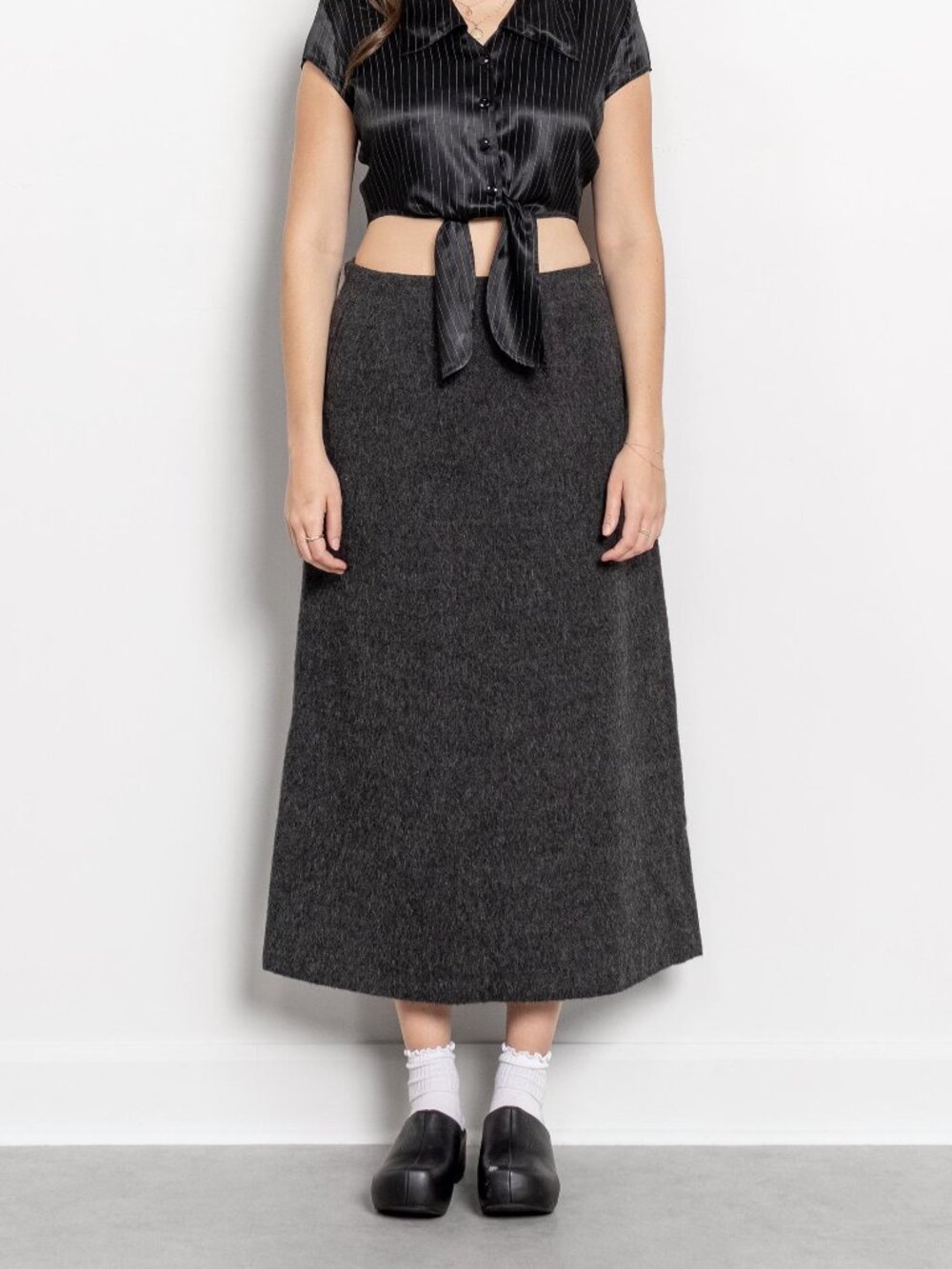 Vintage Wool Maxi Skirt β Dark Grey A-Line, Mid-Rise, Size 12